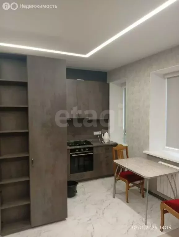 3-комнатная квартира: Белгород, проспект Славы, 23А (58.7 м) - Фото 1