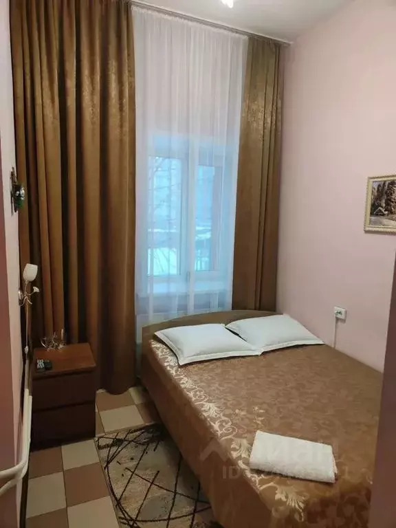 Комната Новосибирская область, Новосибирск Выборная ул., 122 - Фото 1