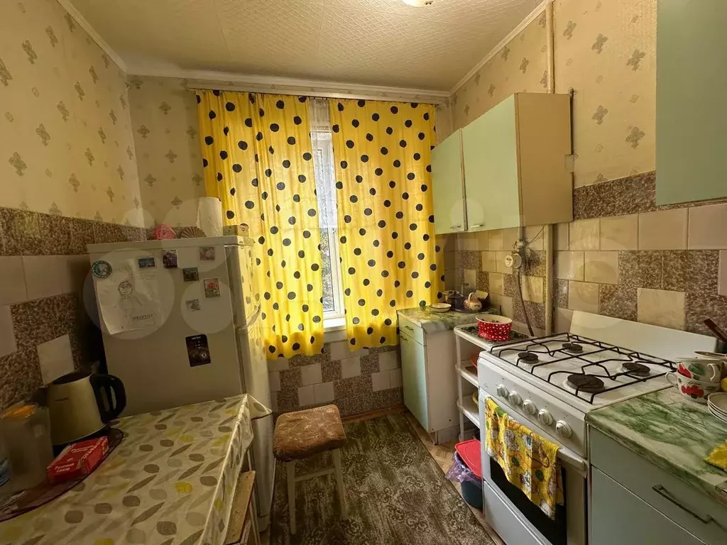 3-к. квартира, 60 м, 2/5 эт. - Фото 0