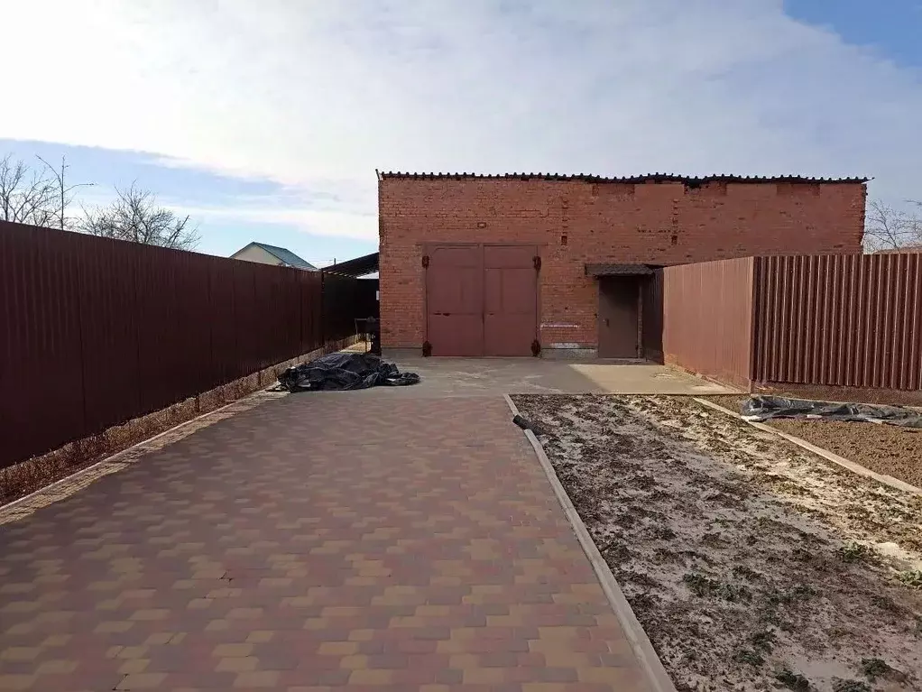 Дом в Ростовская область, Волгодонск Зеленый пер., 18 (189 м) - Фото 2