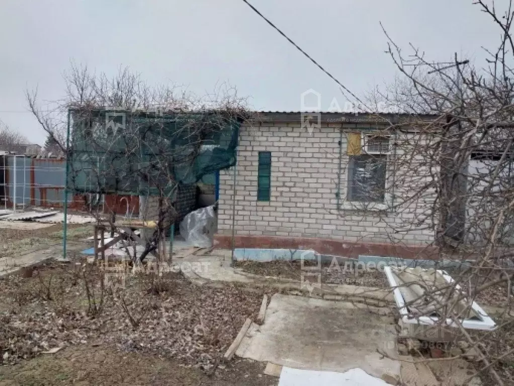Дом в Волгоградская область, Волгоград Янтарь СНТ, ул. 9-я (16 м) - Фото 0