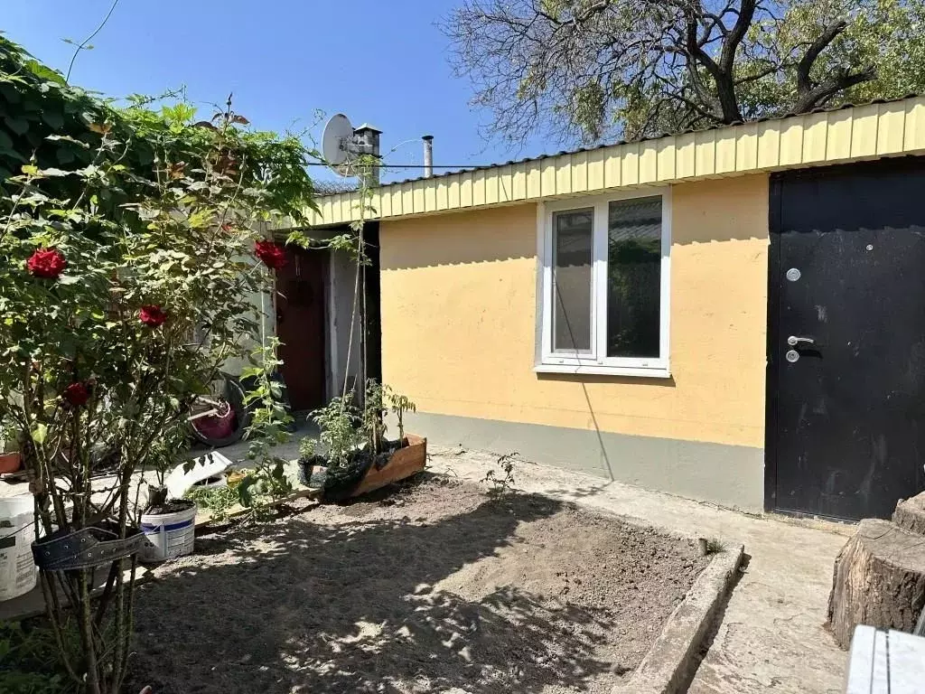 Дом в Крым, Симферополь ул. Инге, 35А (42 м) - Фото 1