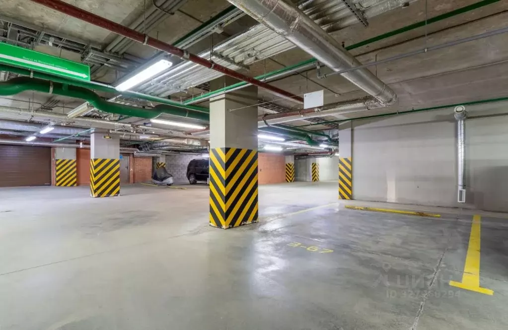 Гараж в Санкт-Петербург Парадная ул., 3к2 (18 м) - Фото 1