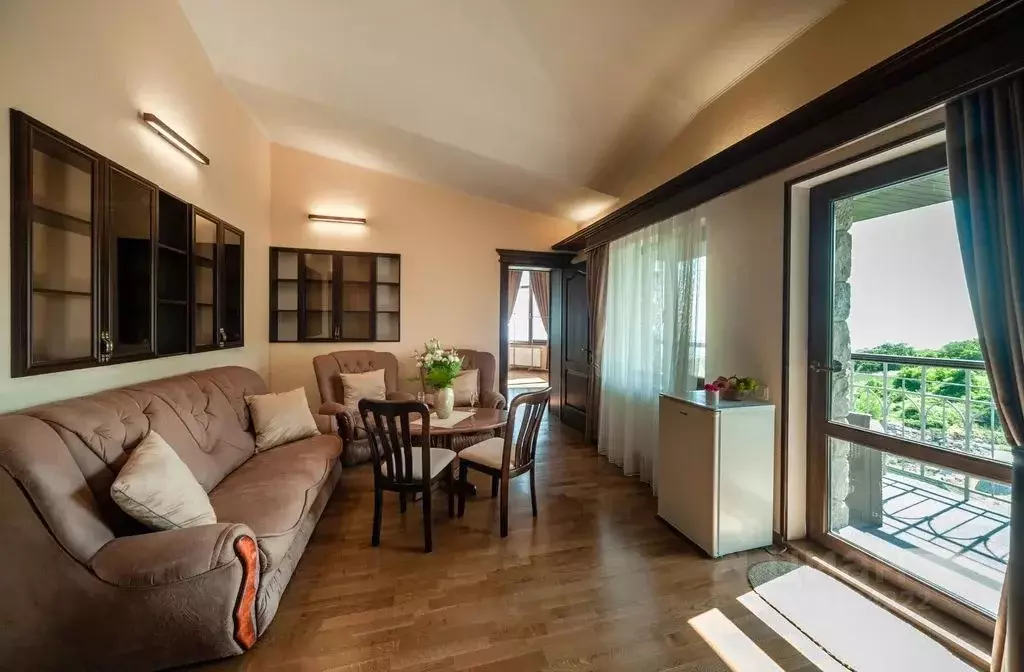 Комната Крым, Ялта муниципальный округ, с. Оползневое ул. Крайняя, 12 - Фото 2