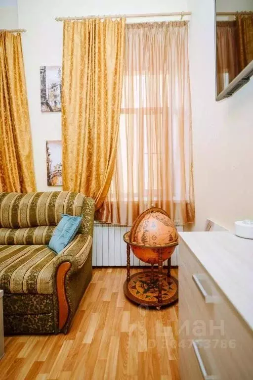 1-к кв. Псковская область, Псков Октябрьский просп., 18 (50.0 м) - Фото 1