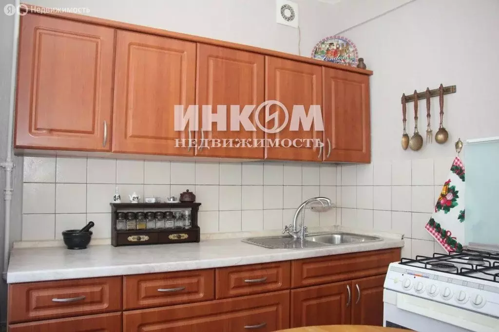 3-комнатная квартира: Москва, аллея Жемчуговой, 1к2 (58.4 м) - Фото 1