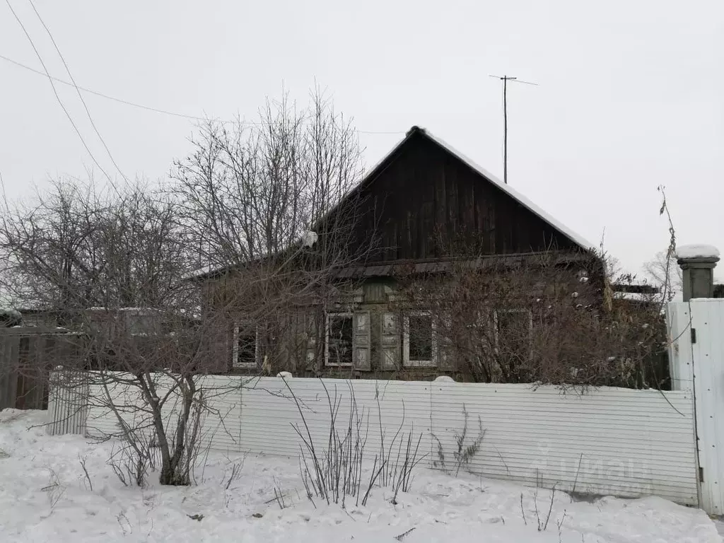 Дом в Иркутская область, Иркутск ул. 1-я Батарейная (50 м) - Фото 0
