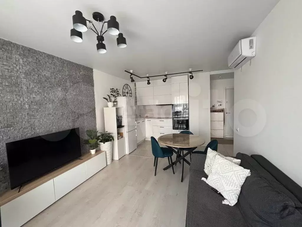 1-к. квартира, 40 м, 10/25 эт. - Фото 0