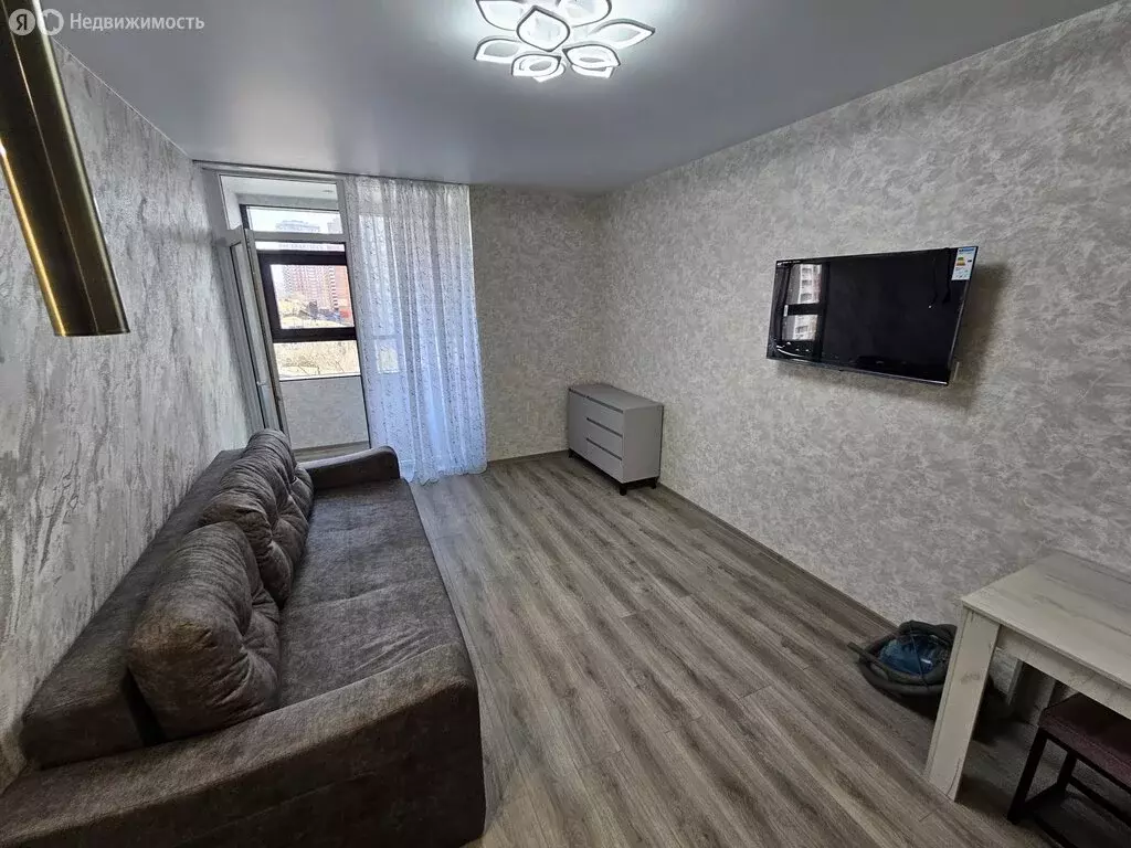 1-комнатная квартира: Владивосток, Стрелковая улица, 18к2 (36 м) - Фото 0