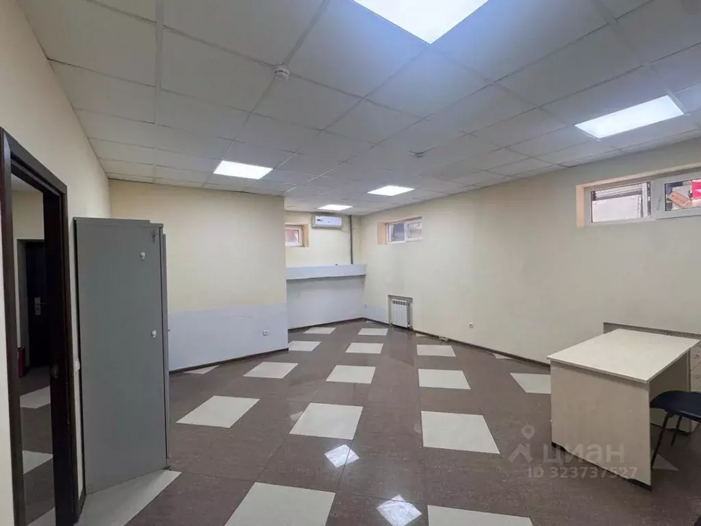 Офис в Краснодарский край, Краснодар ул. Бабушкина (40 м) - Фото 1