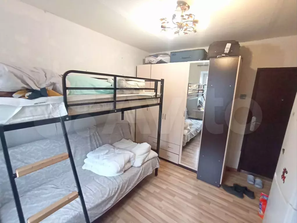 Комната 11 м в 4-к., 3/9 эт. - Фото 0