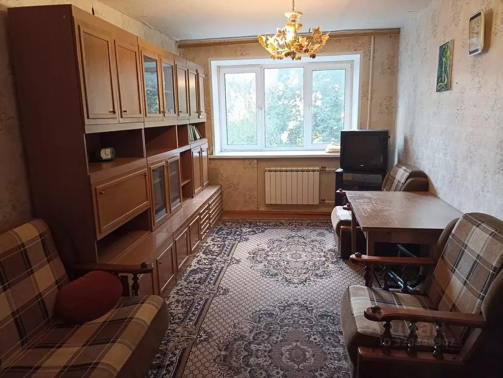 3-к кв. Московская область, Серпухов Октябрьская ул., 28А (61.4 м) - Фото 1