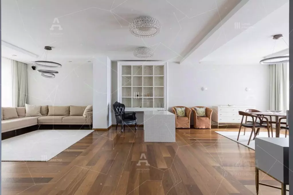 Квартира, 3 комнаты, 230 м - Фото 0