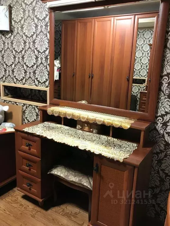 3-к кв. Саха (Якутия), Якутск ул. Дзержинского, 35 (60.0 м) - Фото 1