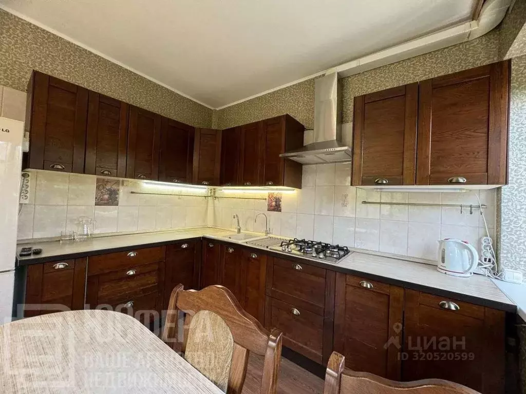 Дом в Волгоградская область, Среднеахтубинский район, Фрунзенское ... - Фото 2