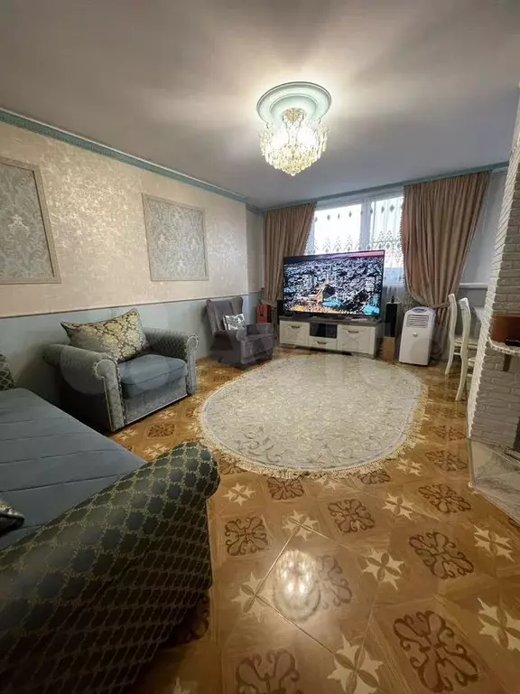 2-к. квартира, 76 м, 6/7 эт. - Фото 1