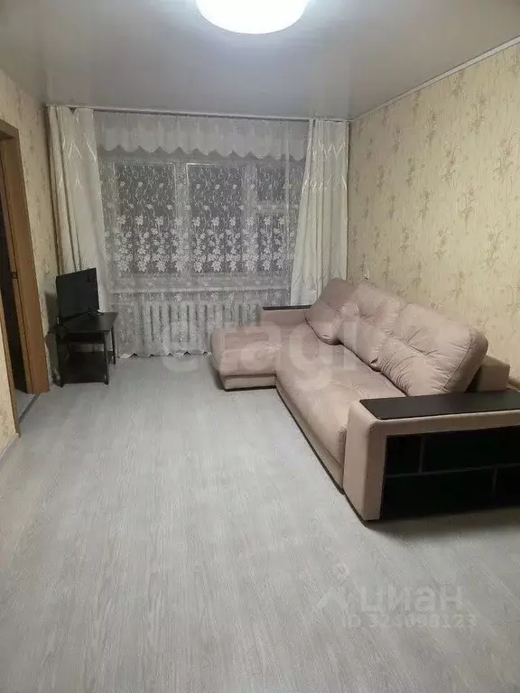 4-к кв. Удмуртия, Ижевск ул. 9 Января, 237 (60.4 м) - Фото 1