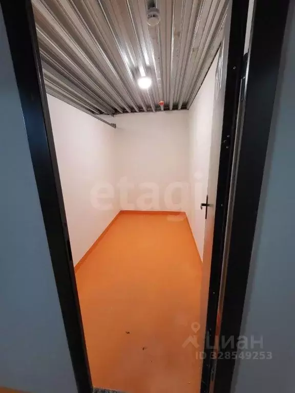 Гараж в Москва № 100 кв-л, 1к1 (6 м) - Фото 1