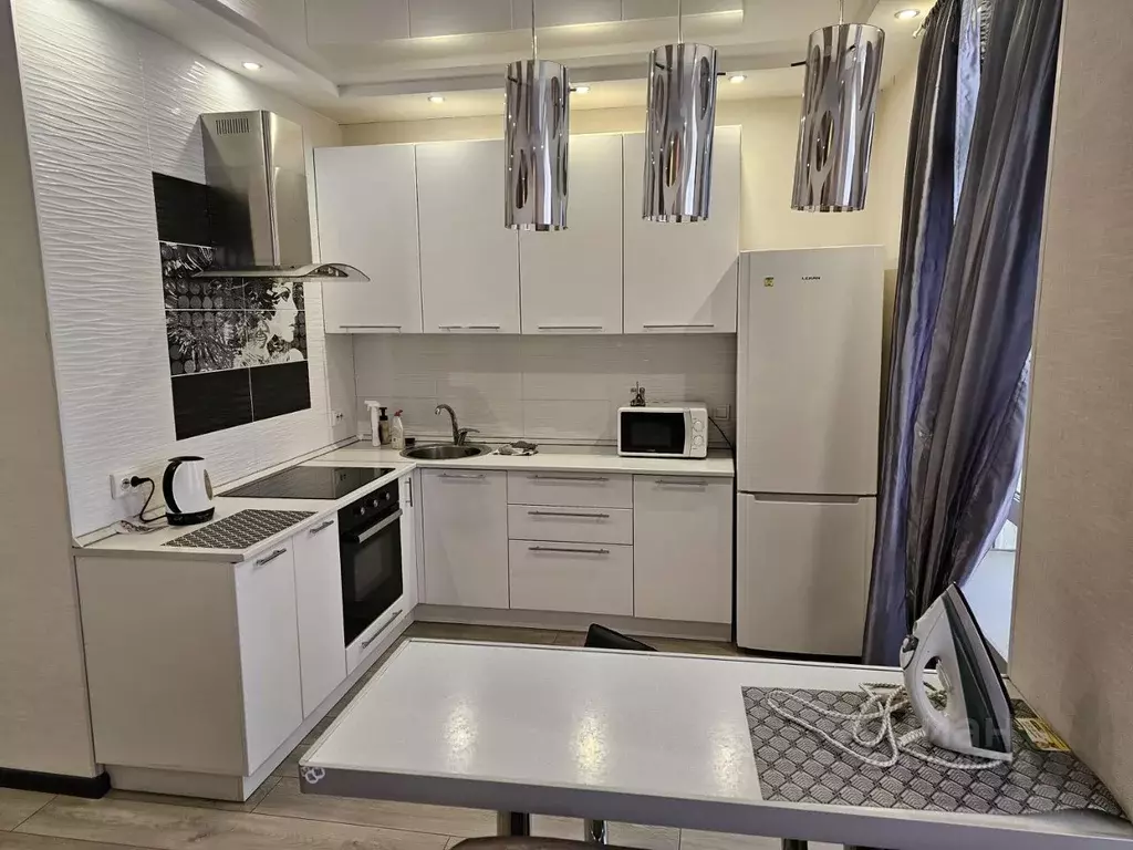 Студия Омская область, Омск ул. Красный Путь, 143к5 (45.0 м) - Фото 1