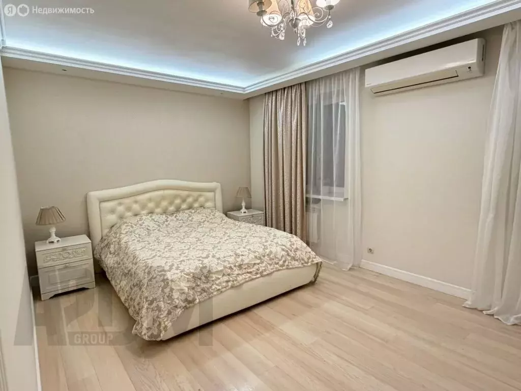 3-комнатная квартира: Санкт-Петербург, Рыбацкий проспект, 33 (77.6 м) - Фото 1