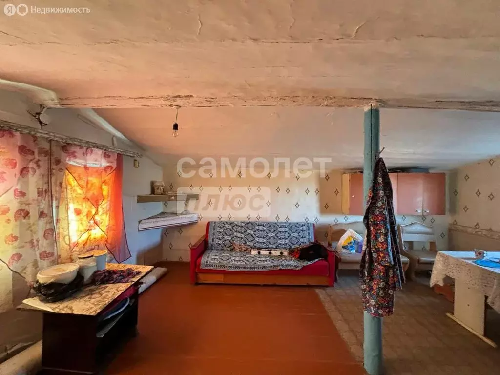Дом в Республика Калмыкия, село Малые Дербеты (40 м) - Фото 1