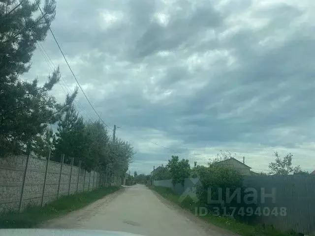 Участок в Саратовская область, Энгельсский район, Красноярское ... - Фото 1