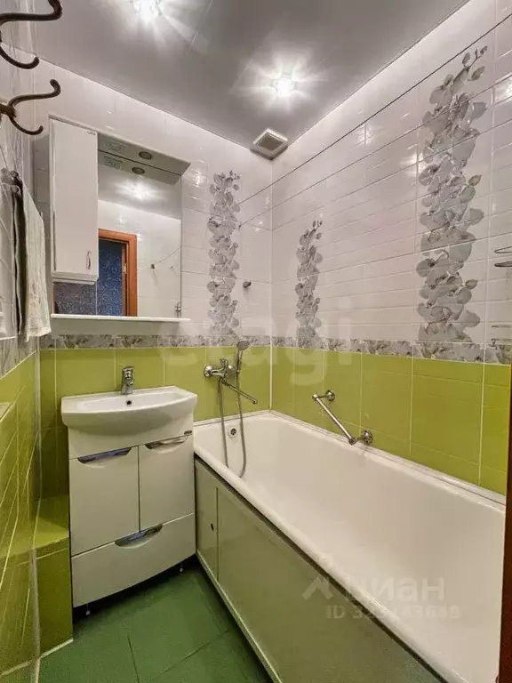 3-к кв. Кемеровская область, Прокопьевск ул. Обручева, 13 (61.5 м) - Фото 1