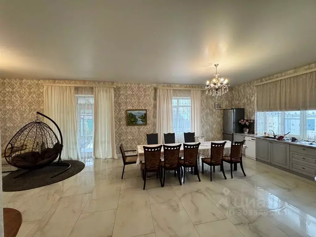 Дом в Ростовская область, Ростов-на-Дону 3-й Дамасский пер., 93 (250 ... - Фото 1