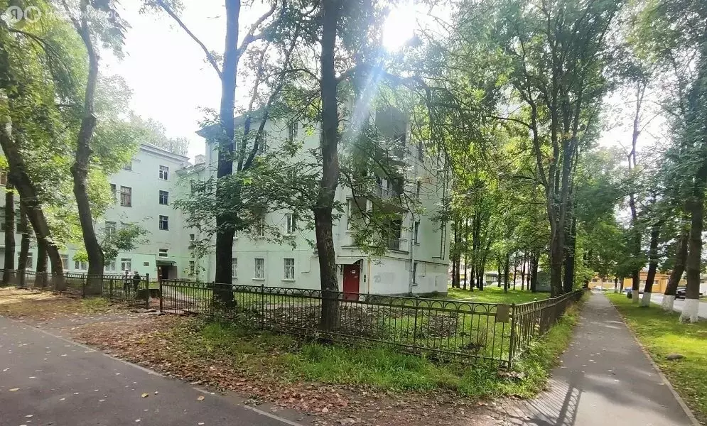 1-комнатная квартира: Кировск, улица Победы, 5 (30.4 м) - Фото 1
