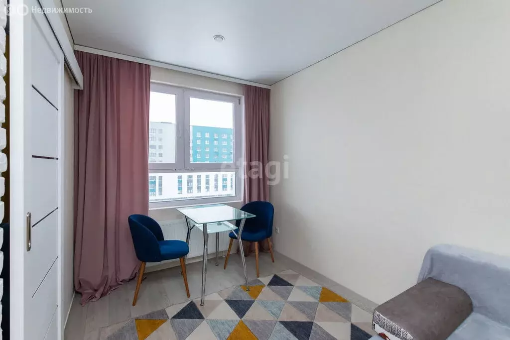 Квартира-студия: Тюмень, улица Павла Никольского, 4 (25.1 м) - Фото 1