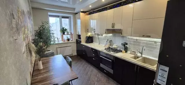 2-к. квартира, 60 м, 5/11 эт. - Фото 1