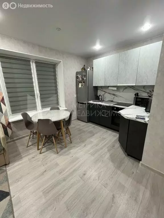 1-комнатная квартира: Тюмень, улица Николая Ростовцева, 26 (37.1 м) - Фото 1