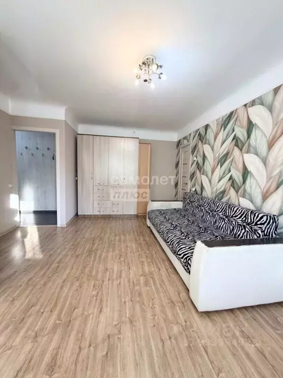 2-к кв. Иркутская область, Иркутск ул. Новаторов, 24Г (41.9 м) - Фото 2