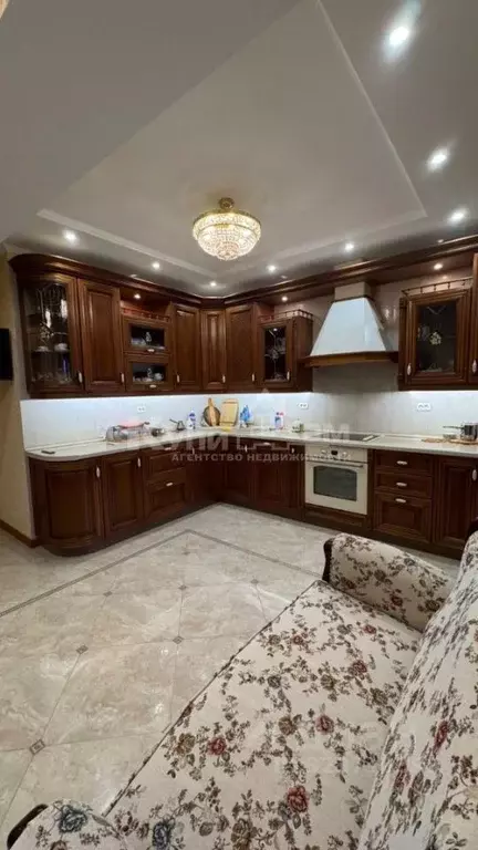 3-к кв. Ставропольский край, Ессентуки Советская ул., 18А (125.9 м) - Фото 1