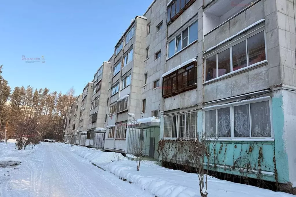 2-к кв. Свердловская область, Екатеринбург ул. Амундсена, 135 (50.0 м) - Фото 1