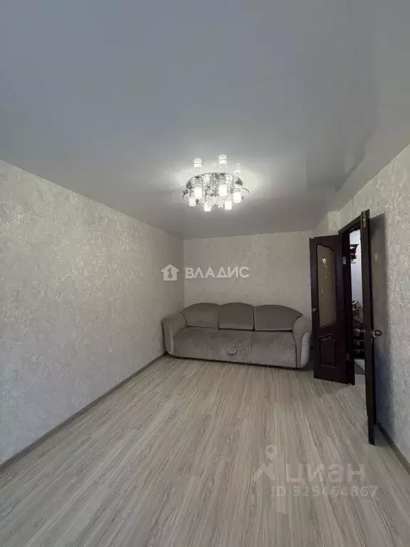 2-к кв. Волгоградская область, Волгоград ул. Канунникова, 3 (43.0 м) - Фото 1