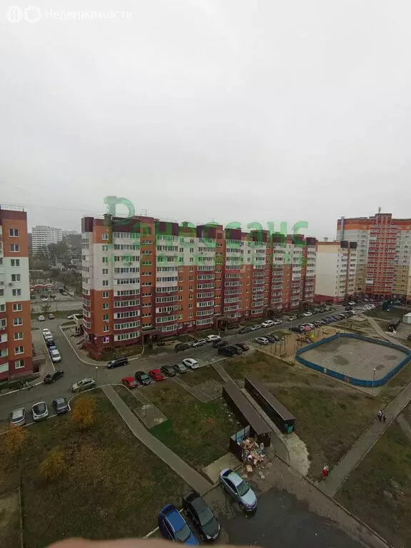 1-комнатная квартира: Брянск, улица Братьев Ткачёвых, 1 (40 м) - Фото 1