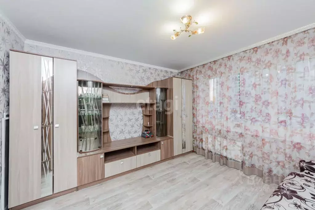 1-к кв. Тюменская область, Тюмень ул. Павла Шарова, 7к2 (40.8 м) - Фото 2