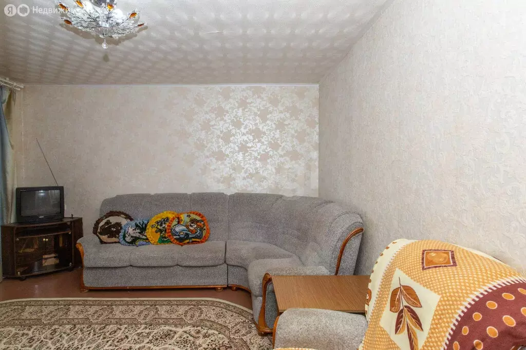2-комнатная квартира: Тобольск, 10-й микрорайон, 39 (51 м) - Фото 2