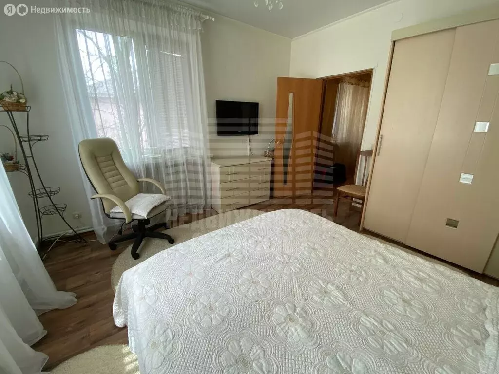 3-комнатная квартира: Таганрог, улица Свободы, 29/2 (64.8 м) - Фото 1