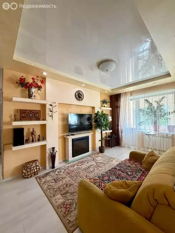 3-комнатная квартира: Калуга, улица Суворова, 120 (55.5 м) - Фото 2