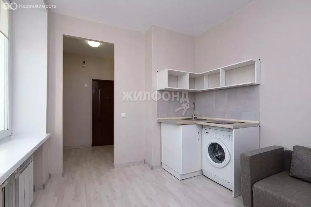 Квартира-студия: Новосибирск, Большевистская улица, 34 (15 м) - Фото 1