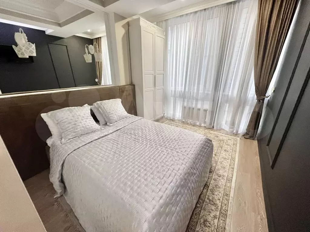 3-к. квартира, 90 м, 2/6 эт. - Фото 1