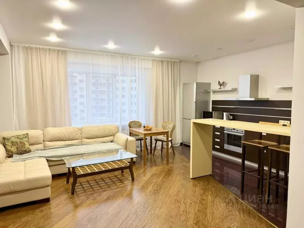 3-к кв. Новосибирская область, Новосибирск Военная ул., 9 (100.0 м) - Фото 1