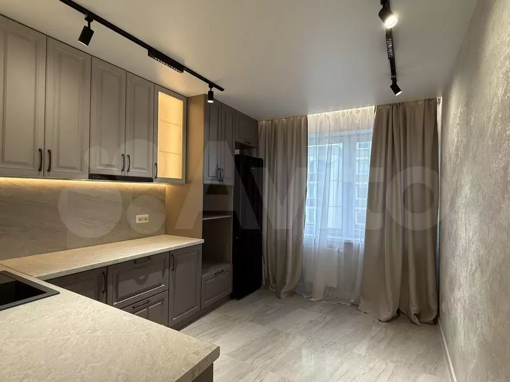 1-к. квартира, 40 м, 4/9 эт. - Фото 1