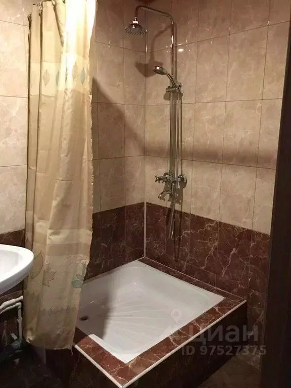 Комната Брянская область, Брянск Пионерская ул, 7 (21.0 м) - Фото 1