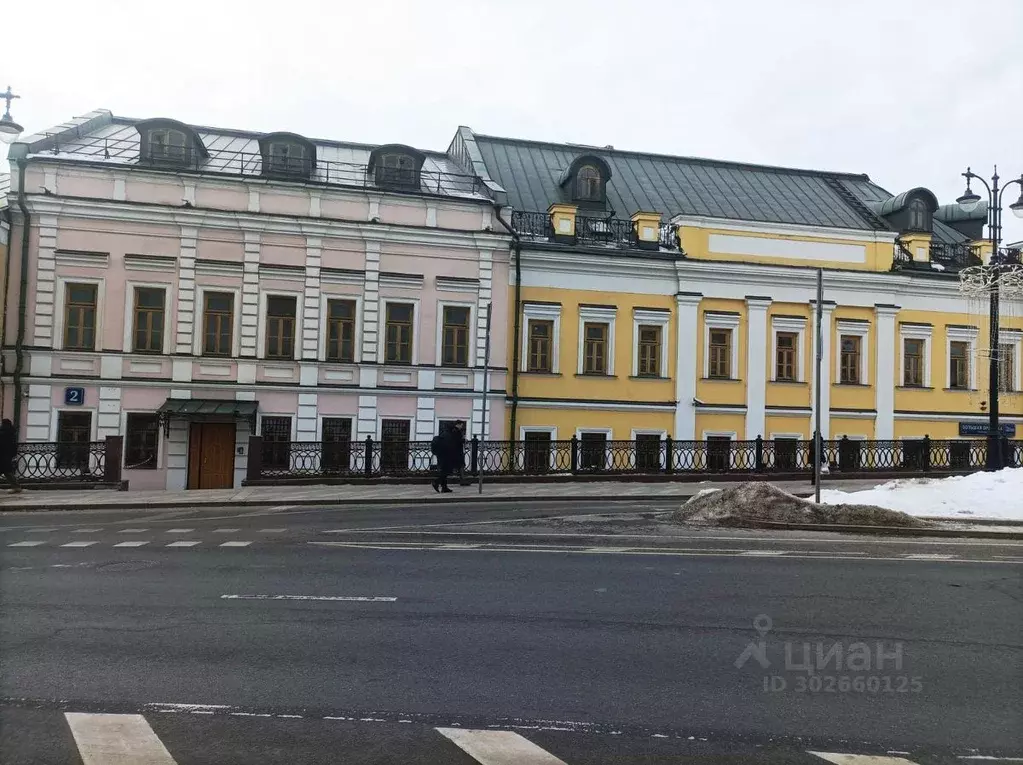 Торговая площадь в Москва Кадашевская наб., 32/2С1 (1400 м) - Фото 0