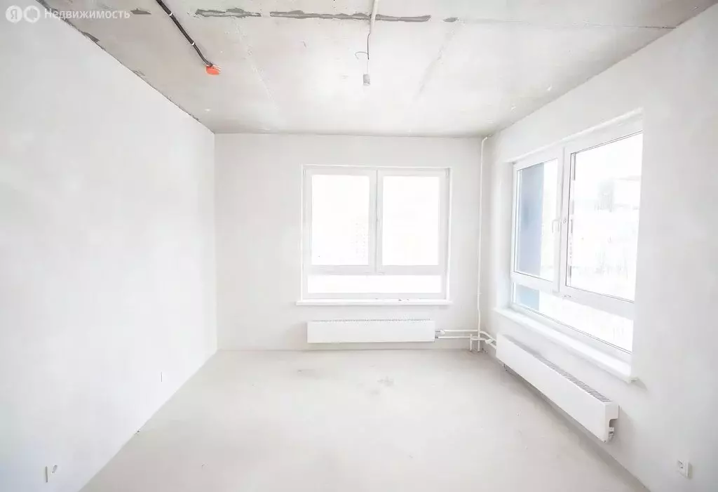 Квартира-студия: Южно-Сахалинск, улица имени Владимира Жириновского, ... - Фото 2