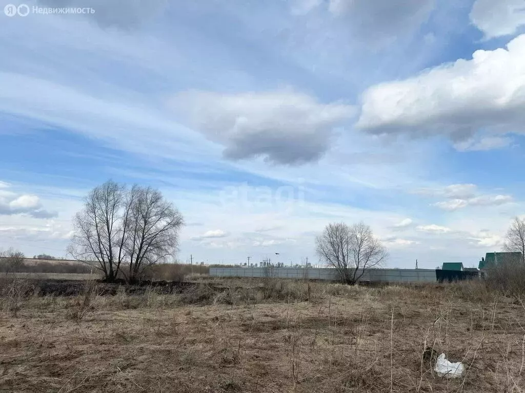 Участок в село Косяковка, Октябрьская улица (10.56 м) - Фото 1