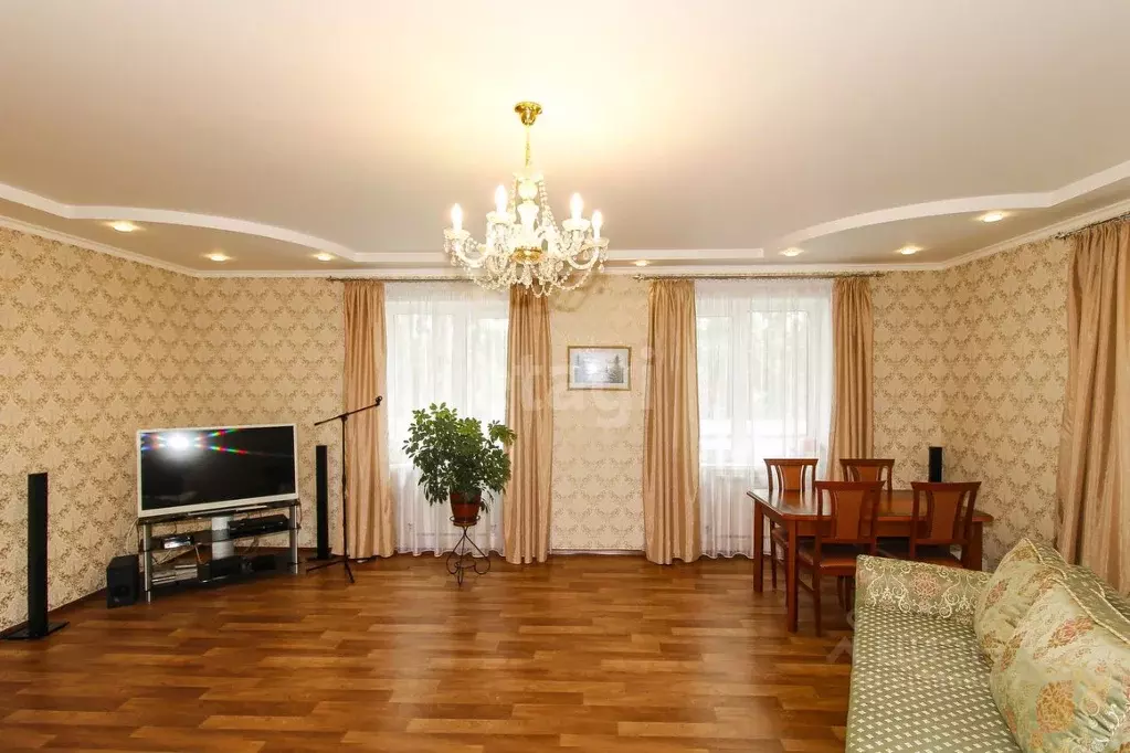 Дом в Тюменская область, Тюменский район, д. Коняшина  (200 м) - Фото 0